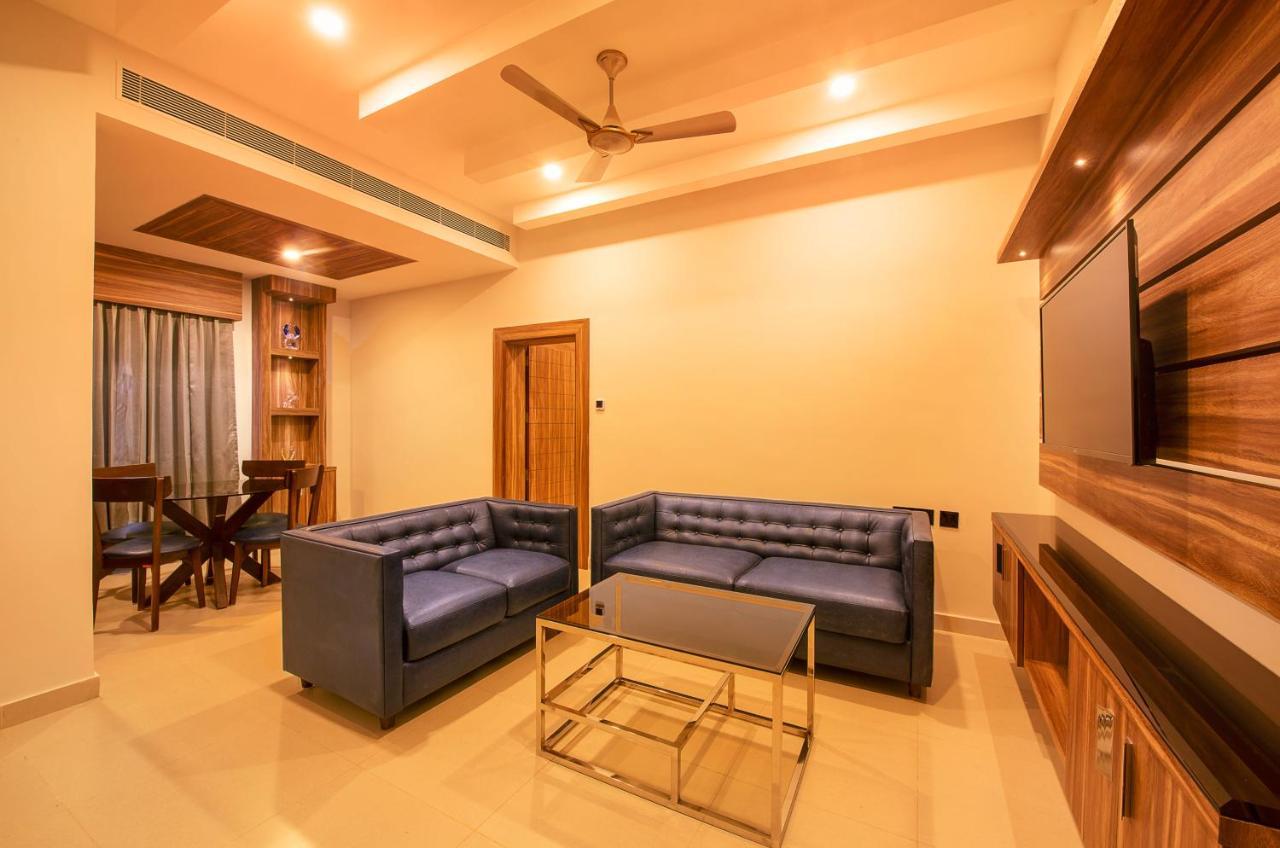 Hometown Galleria Manipal Buitenkant foto